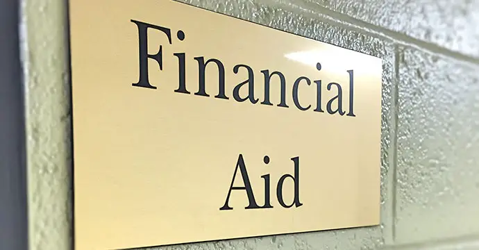 school financial aid office